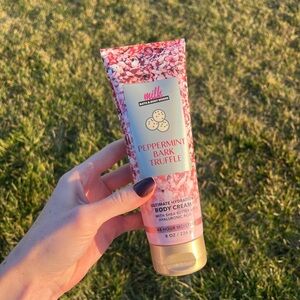 Bath & Body Works Peppermint Bark Truffle Body Cream